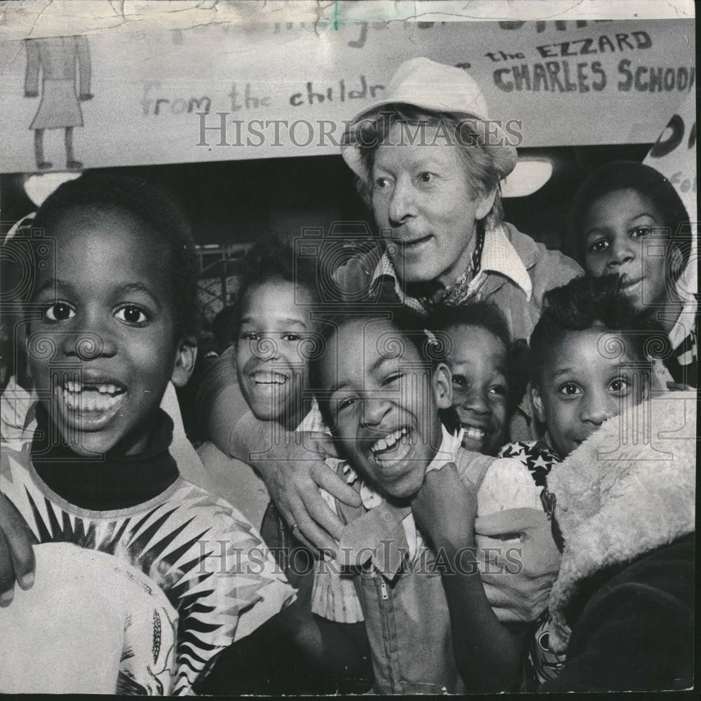 1975 Press Photo Danny Kaye/Actor/Singer/Comedy/UNICEF - RRV28209 - Historic Images