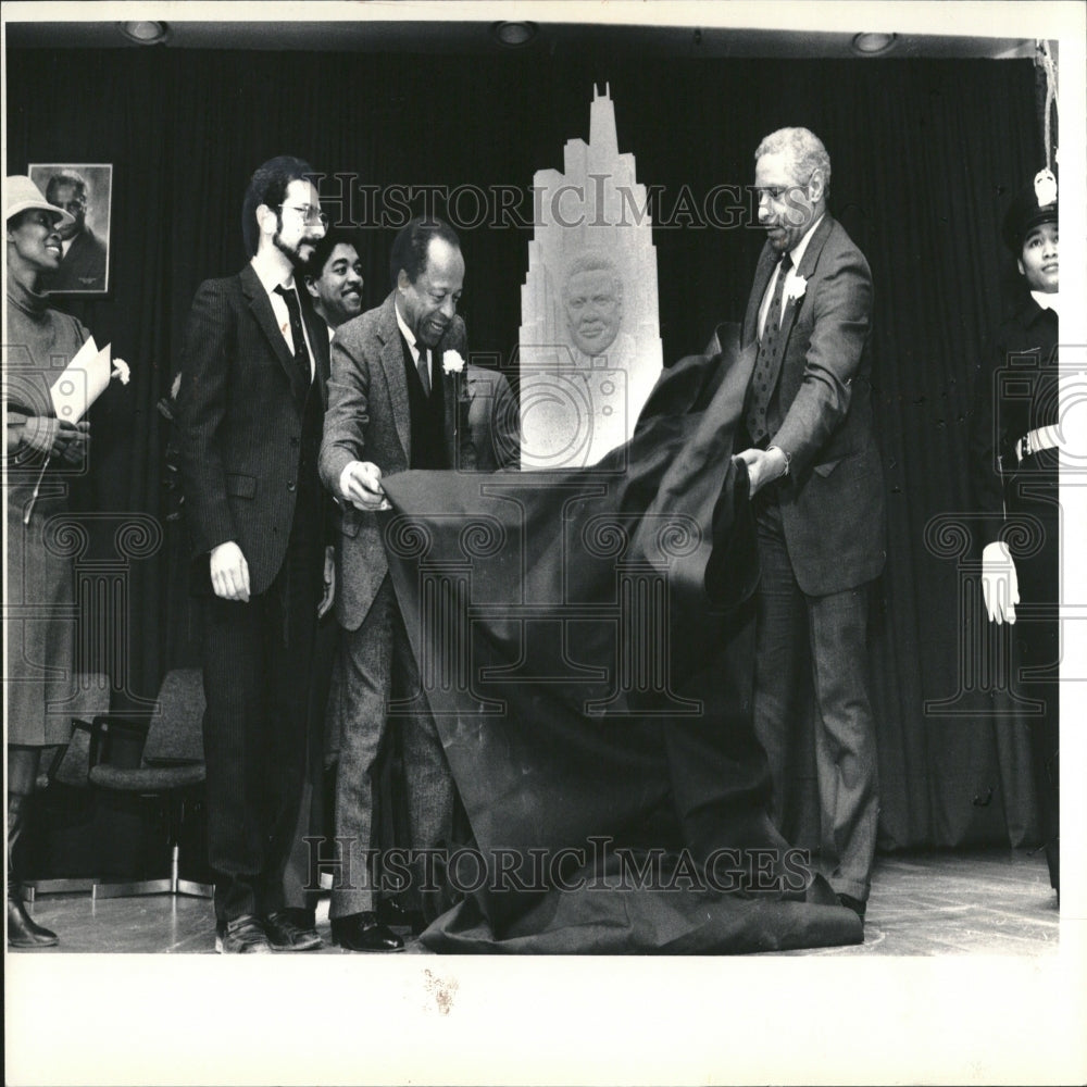 1988 Harold Washington Sculpture Ceremony - Historic Images