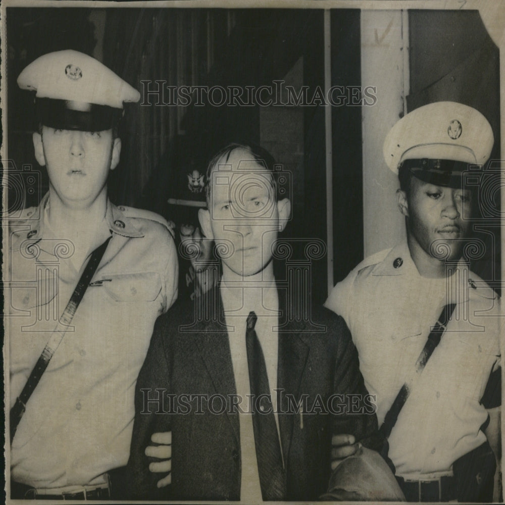 1988 Press Photo Edwin Carl Arnett - RRV28527 - Historic Images