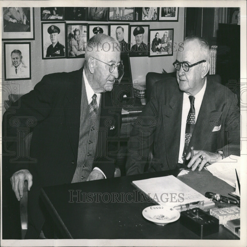 1954 Joe Cahill Bod Bruce Colo Spring Talk - Historic Images