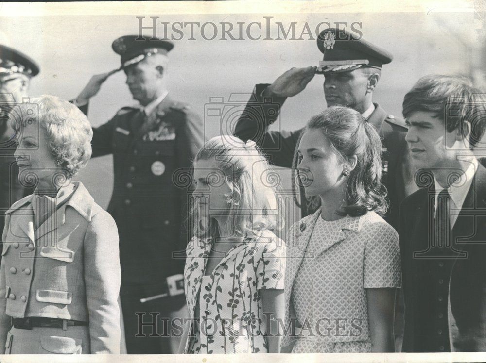 1969 Photo Pres. Richard Nixon Visits Colorado Springs - Historic Images