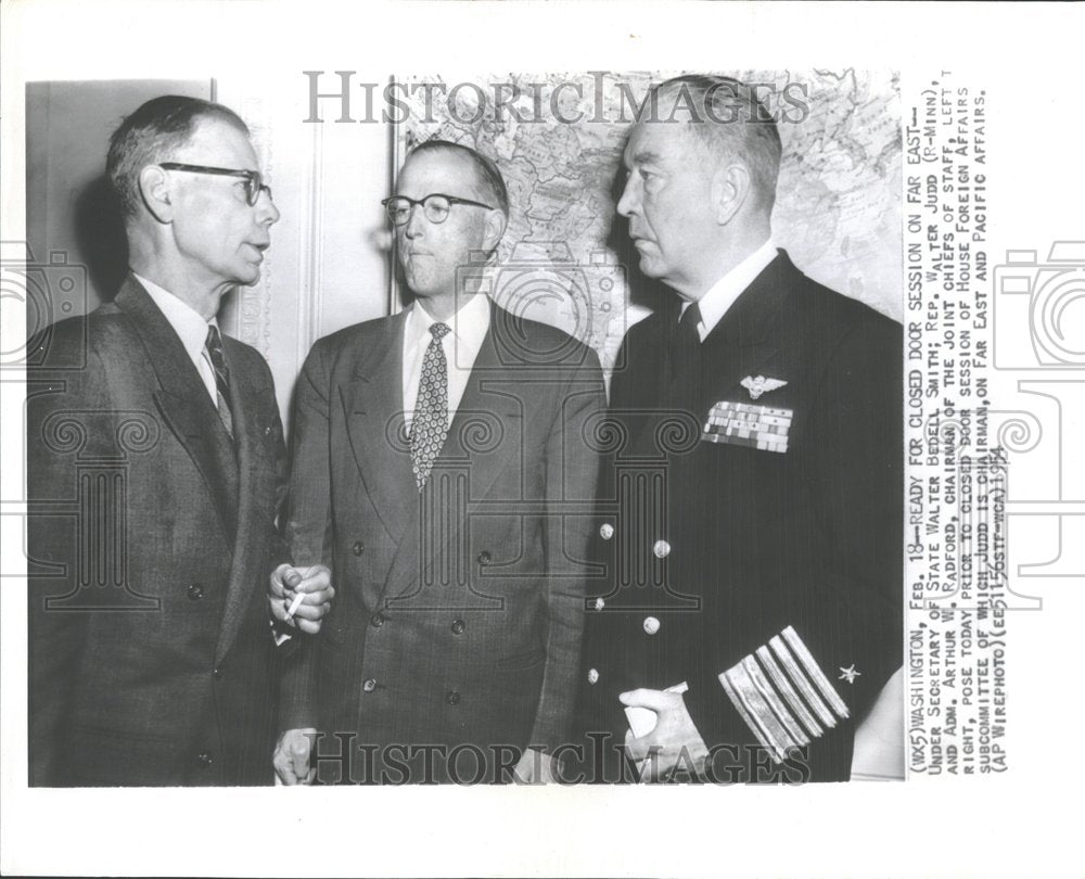 1954 Press Photo Walter Smith/Walter Judd/A. Radford - Historic Images