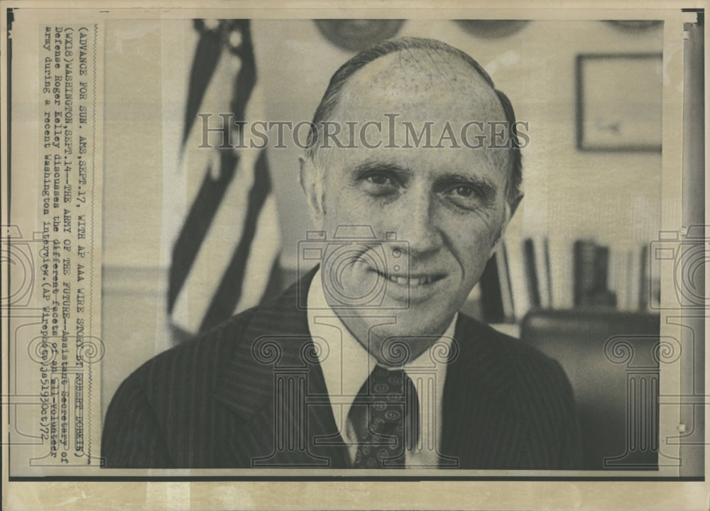 1972 Press Photo Roger Kelley Assistant Secretary army - RRV28719 - Historic Images