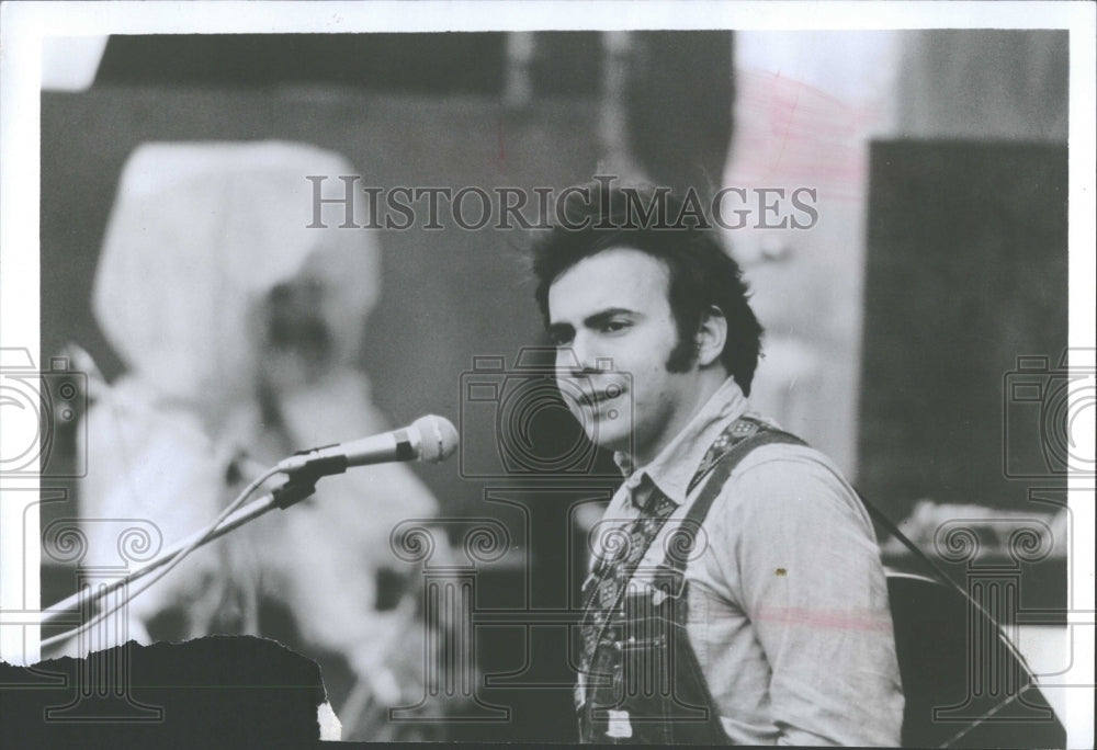 1975 Press Photo Steve Goodman City New Orleans Rock Gr - RRV28963- Historic Images