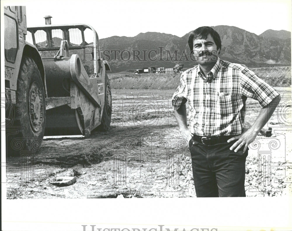 1984 Press Photo Alex Ariniebello Boulder City Public - RRV29359 - Historic Images