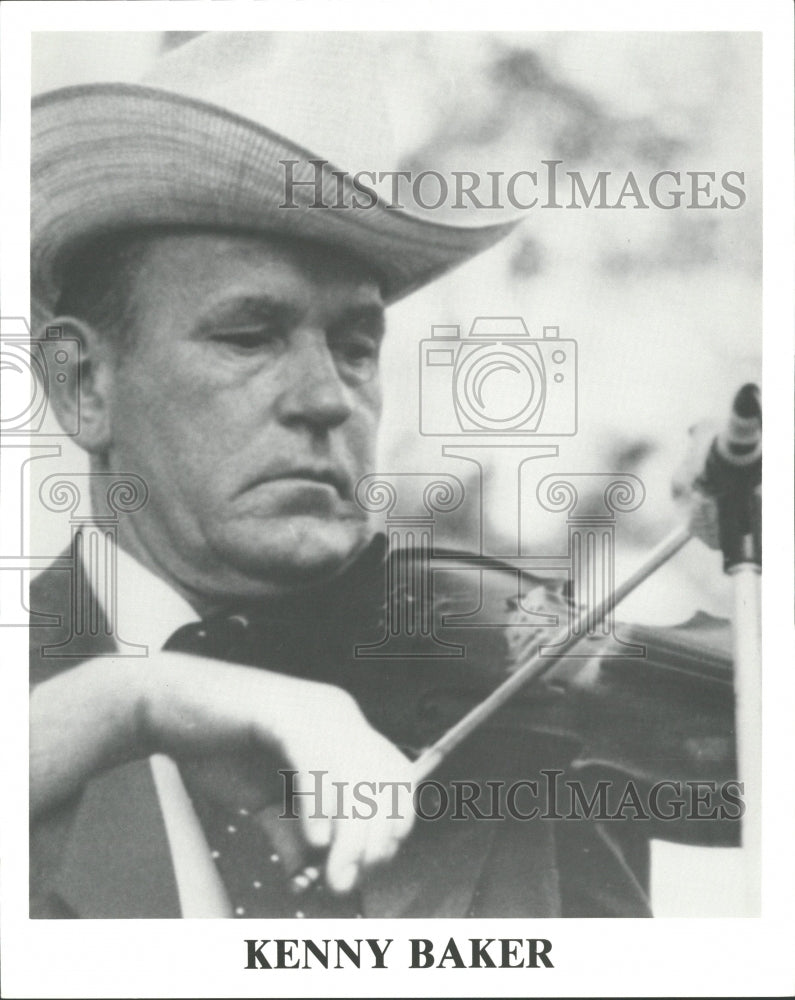 1989 Press Photo Kenneth George Kenny Baker British - RRV29433 - Historic Images