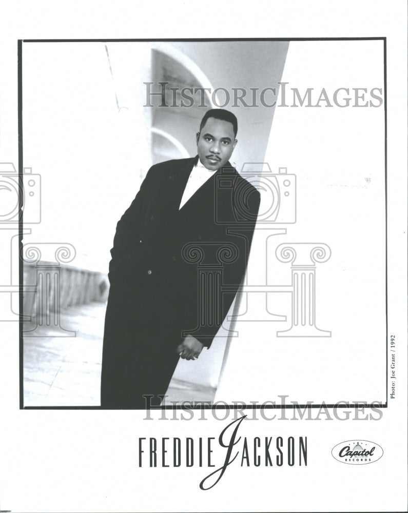 Press Photo Frederick Anthony Freddie Jackson American - RRV29539 - Historic Images