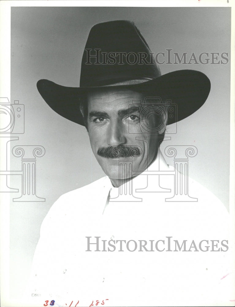 1964 Press Photo San Elliott ChanceYellow Rose Movie - RRV29731 - Historic Images