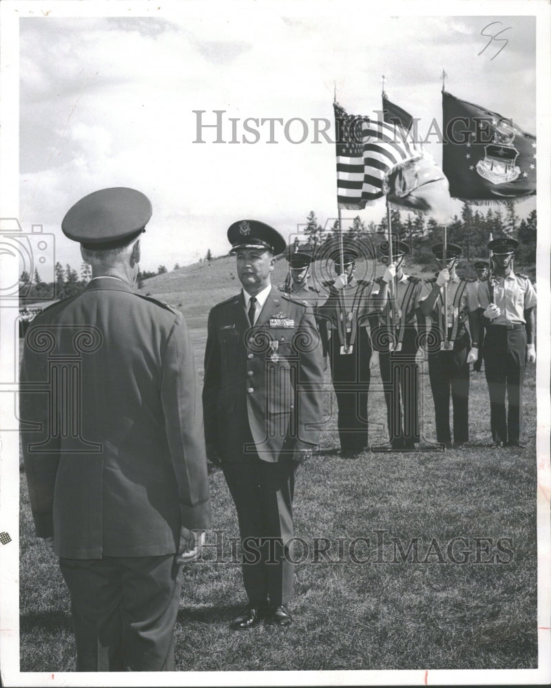 1969 Ralph Embrey Retires Air Force Moorman-Historic Images