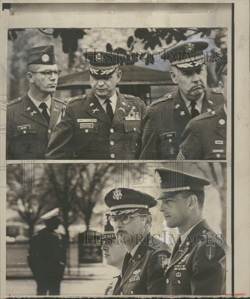 1971 Press Photo Major Walter Kinard Charles McIntosh - RRV29837 - Historic Images