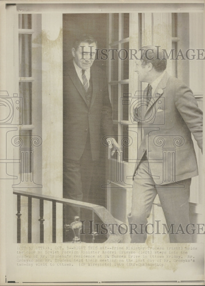 1969 Minister Trudeau Soviet Gromyko - Historic Images