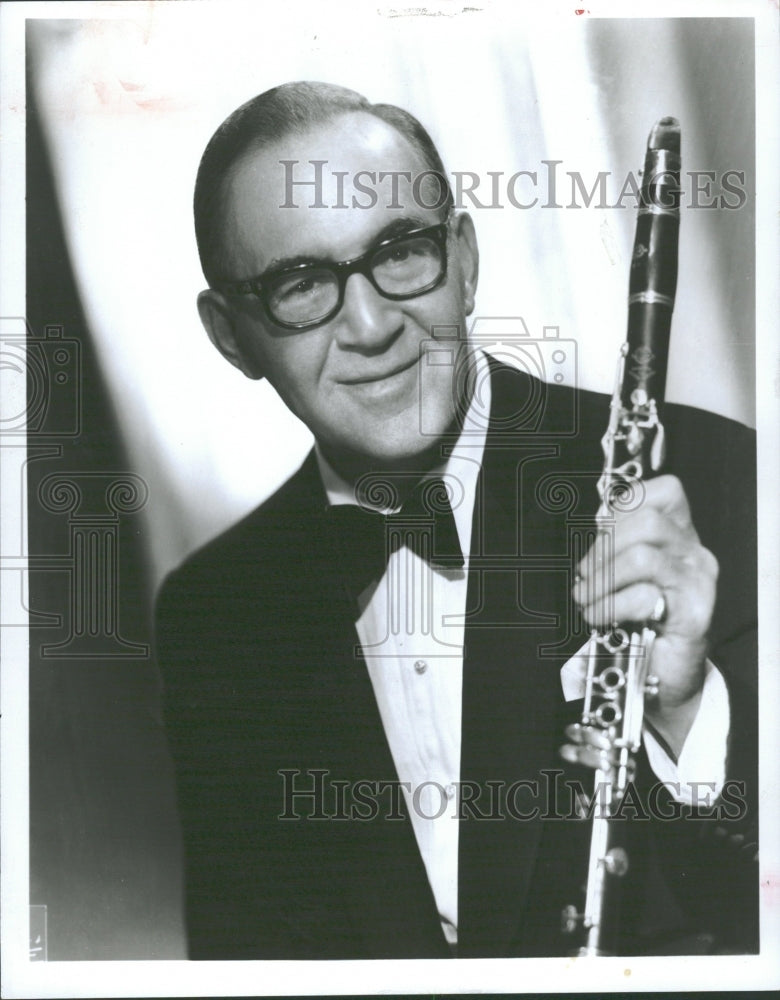 1974 Press Photo Benny Goodman Carnegie Hall Rainbow NY - Historic Images