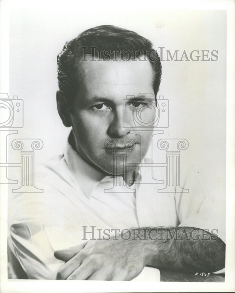 1964 Press Photo Donald Gramm American bass-baritone - RRV31821 - Historic Images