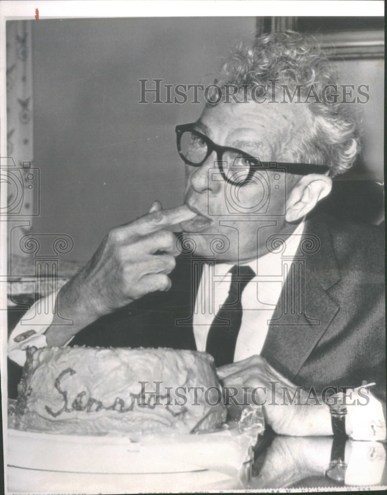 1963 Sen Everett Dirksen Birthday Cake ILL - Historic Images