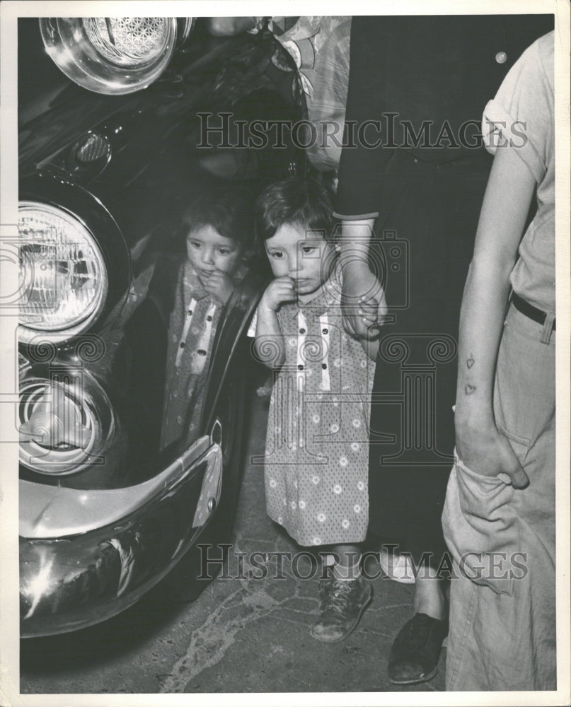 1952 Press Photo Dean Conger Photographer - RRV32091 - Historic Images