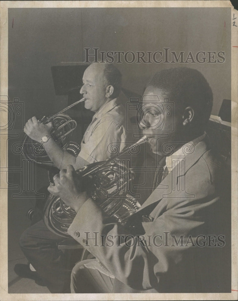 1967 Press Photo Howard Waxer Clarence Cooper Horn - RRV32249 - Historic Images