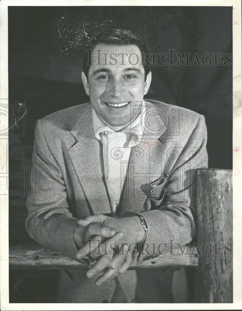 1957 Press Photo Pierino Ronald Perry Como America RCA - RRV32263 - Historic Images