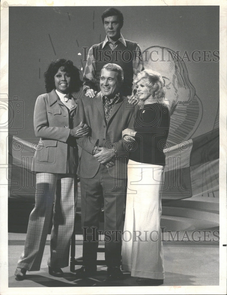 1973 Press Photo Diahann Carroll Perry Como Cole Porter - RRV32287 - Historic Images