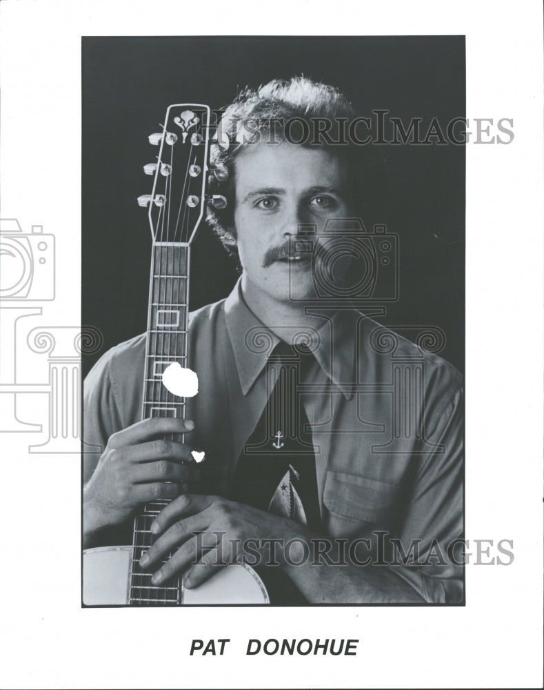 1983 Press Photo Pat Donohue American guitarist music - RRV32609 - Historic Images