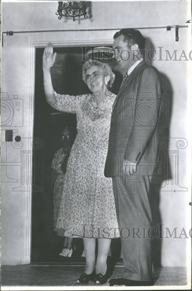 1956 Vice President Nixon and His Mother - Historic Images