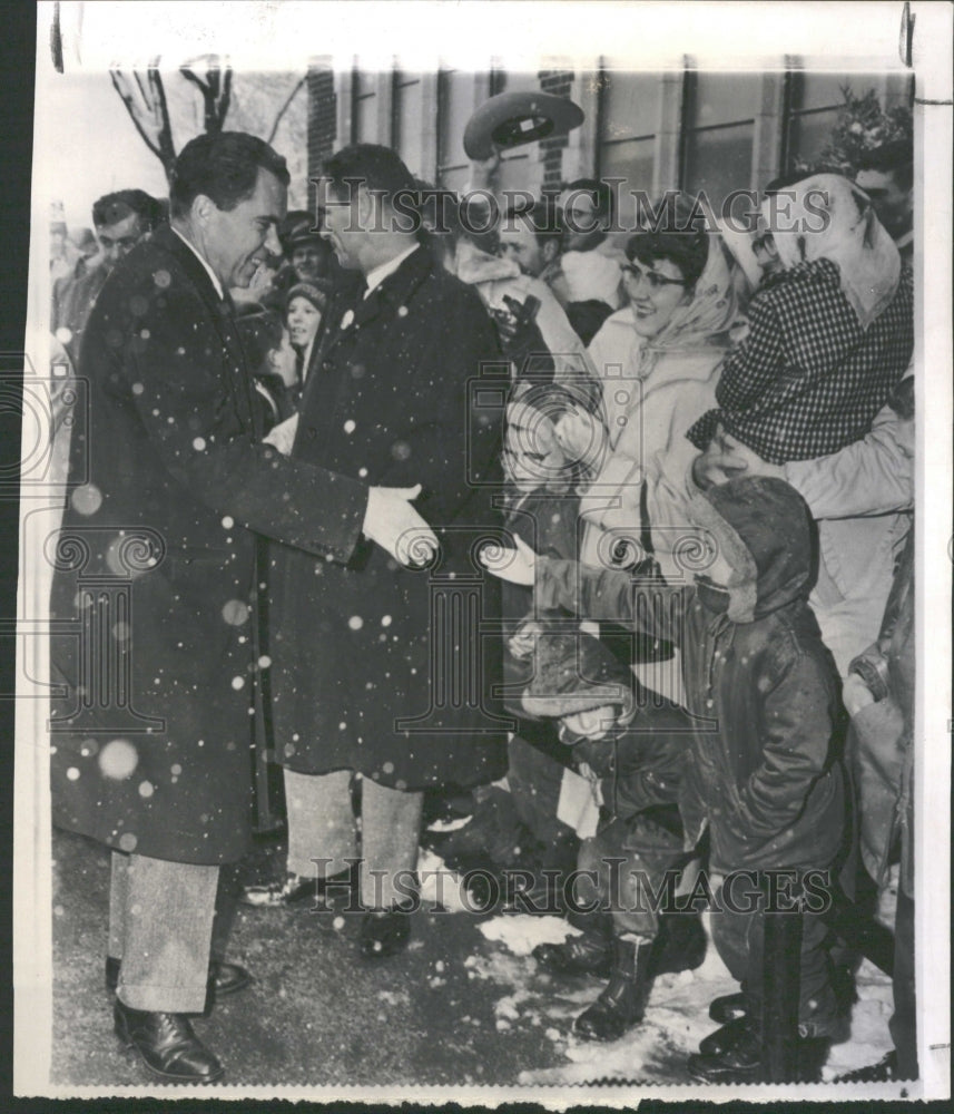 1960 Vice President Nixon boy hand Casper - Historic Images