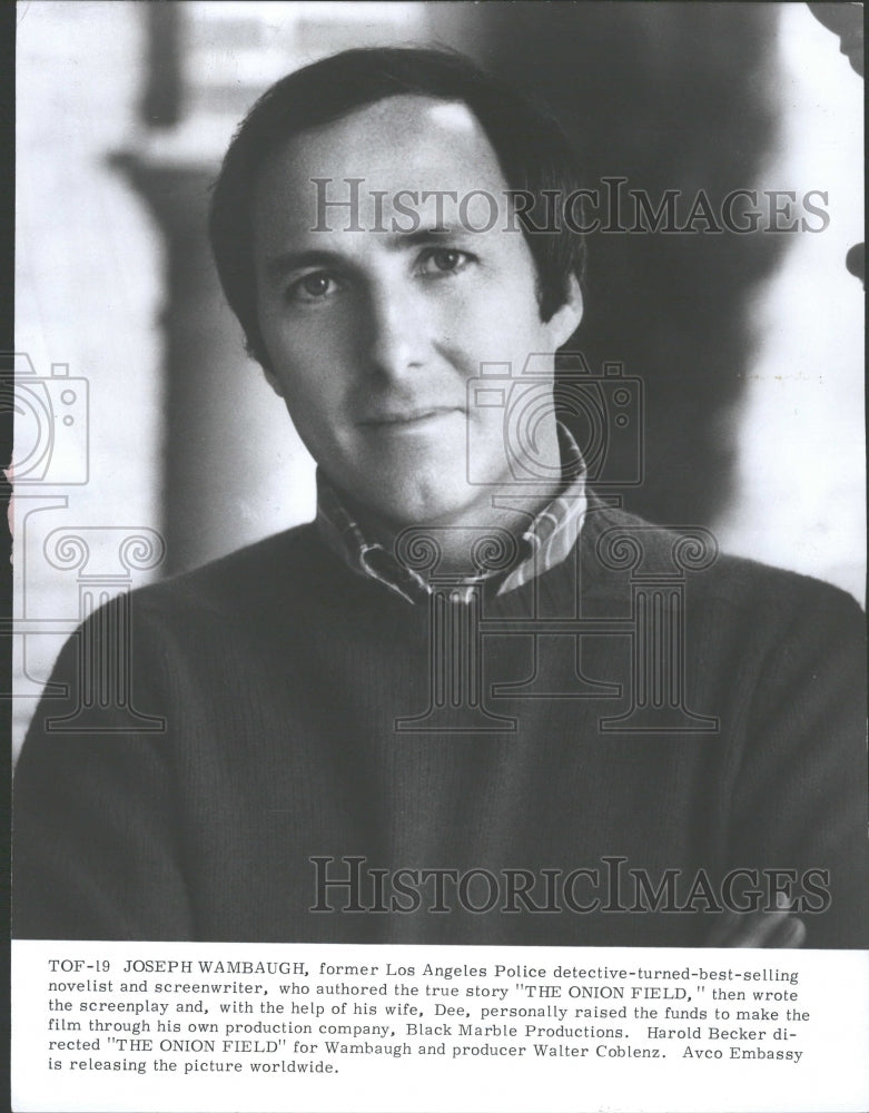 1979 Press Photo Joseph Wambaugh Police Novelist Screen - RRV33289 - Historic Images