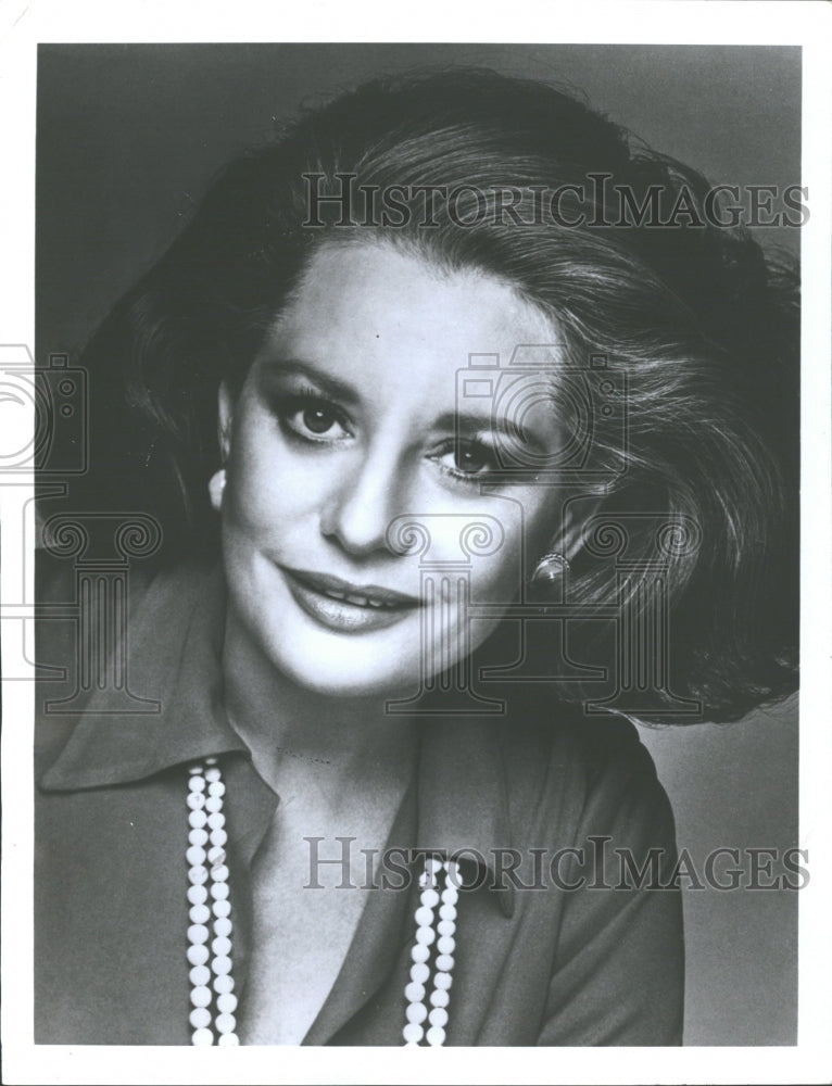 1978, TV Personality Barbara Walters - RRV33331 - Historic Images