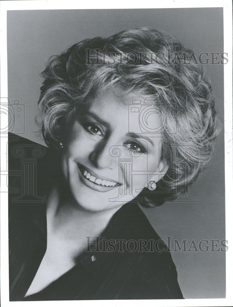 1981 Press Photo Commentator Barbara Walters - RRV33343 - Historic Images