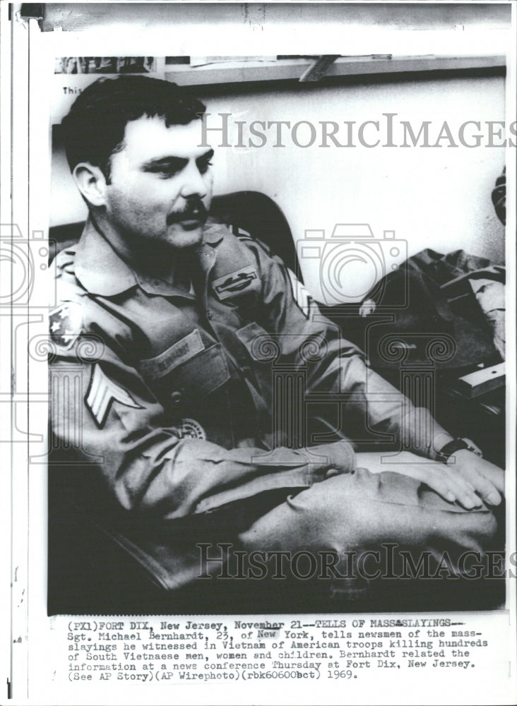 1969 Press Photo Sgt Michael Bernhardt New York Troops - Historic Images