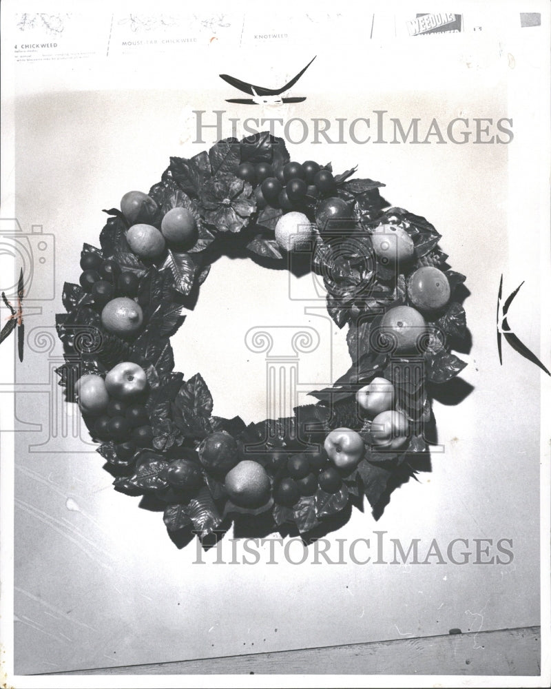 1962 Artificial wreath Christmas Decoration - Historic Images