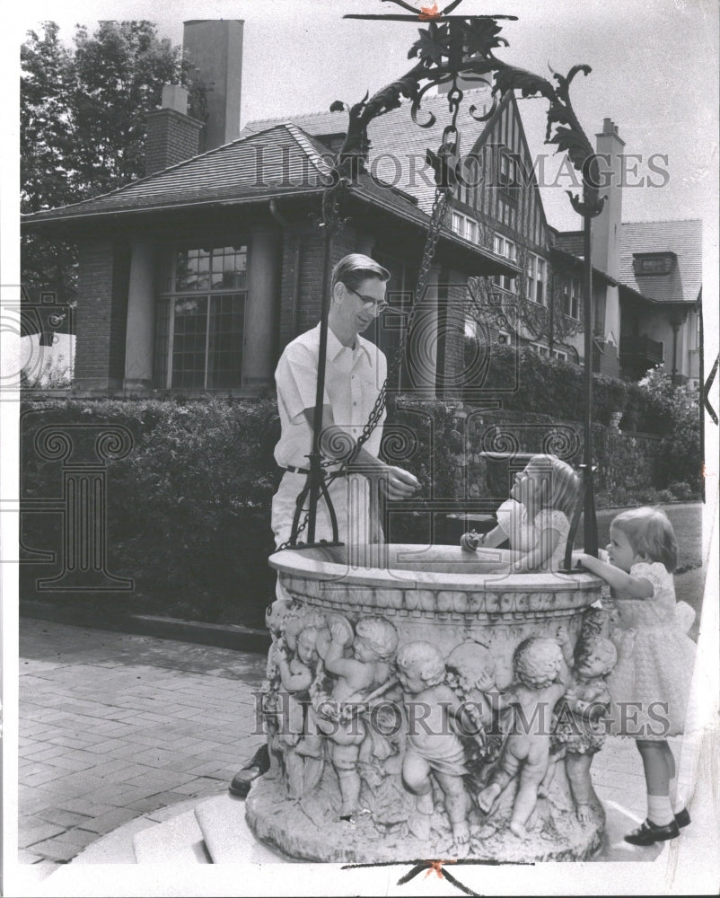 1958 Cranbrook House Well-Wishers Well-Historic Images