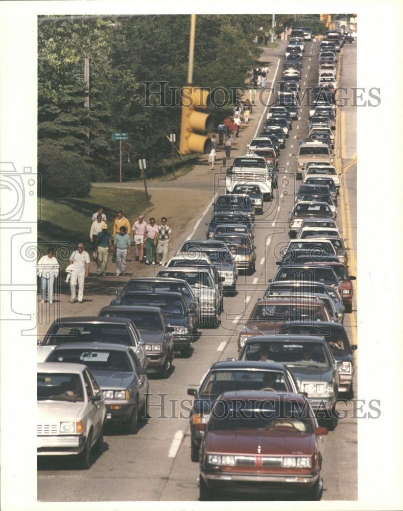 1985, Traffic Michigan Oakland Hills County - RRV34229 - Historic Images