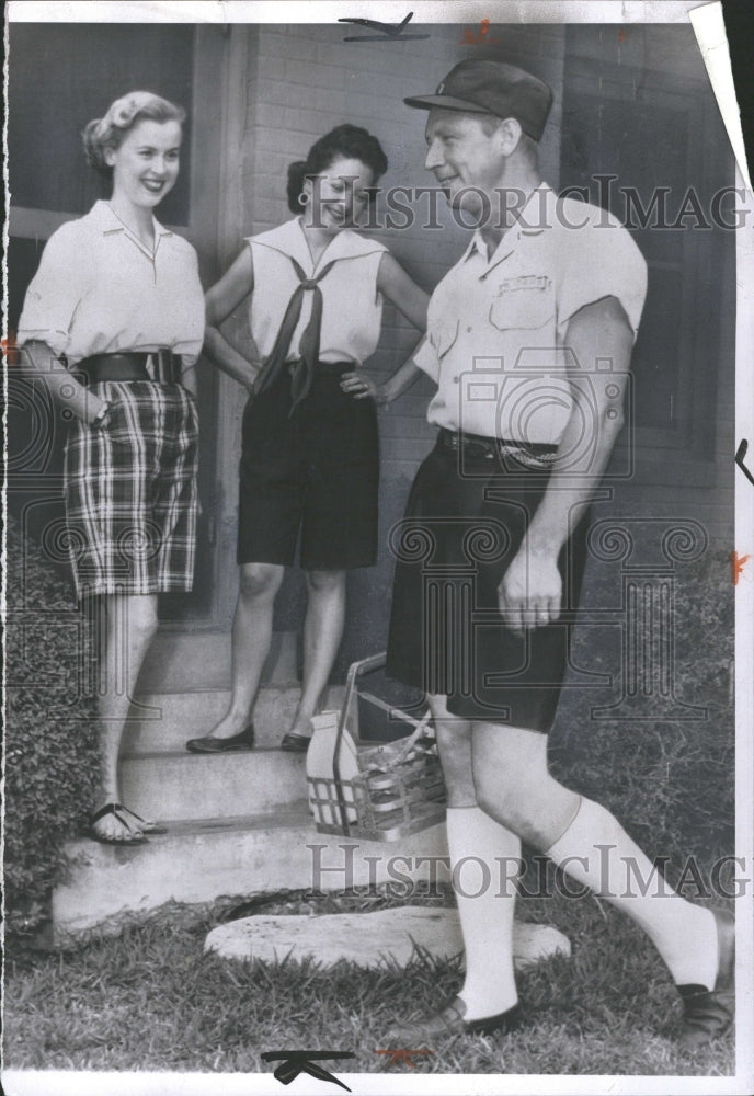 1955, Milkmen Fashion Style - RRV34697 - Historic Images