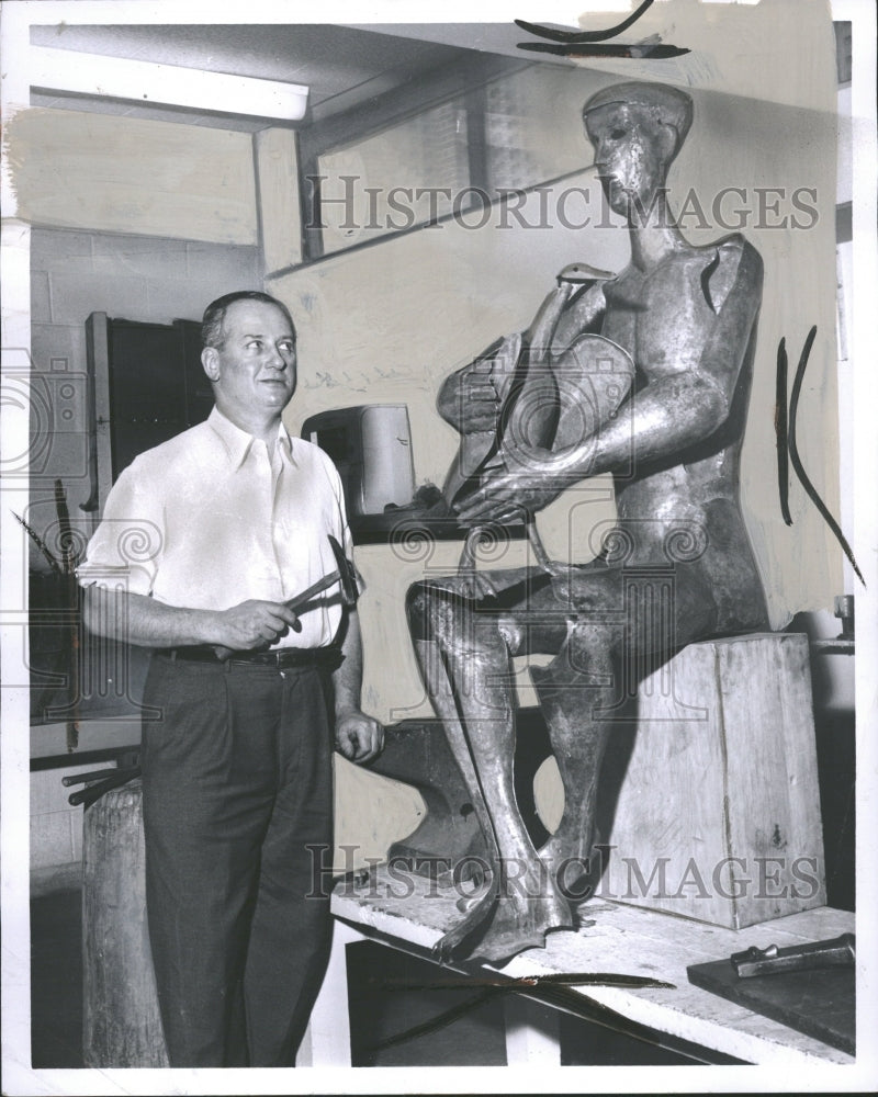 1962 Sculpter Walter Midner With Works-Historic Images