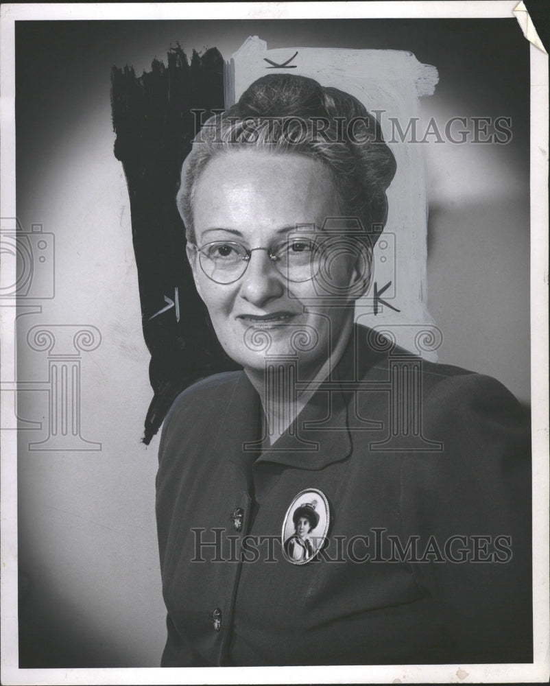 1947, Mrs. Samuel B. Gants Det. Clubs - RRV34731 - Historic Images