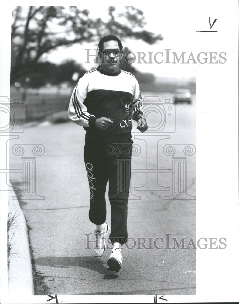 1990 Press Photo Ron Woods Is a Regular at Belle Isle - RRV34963 - Historic Images