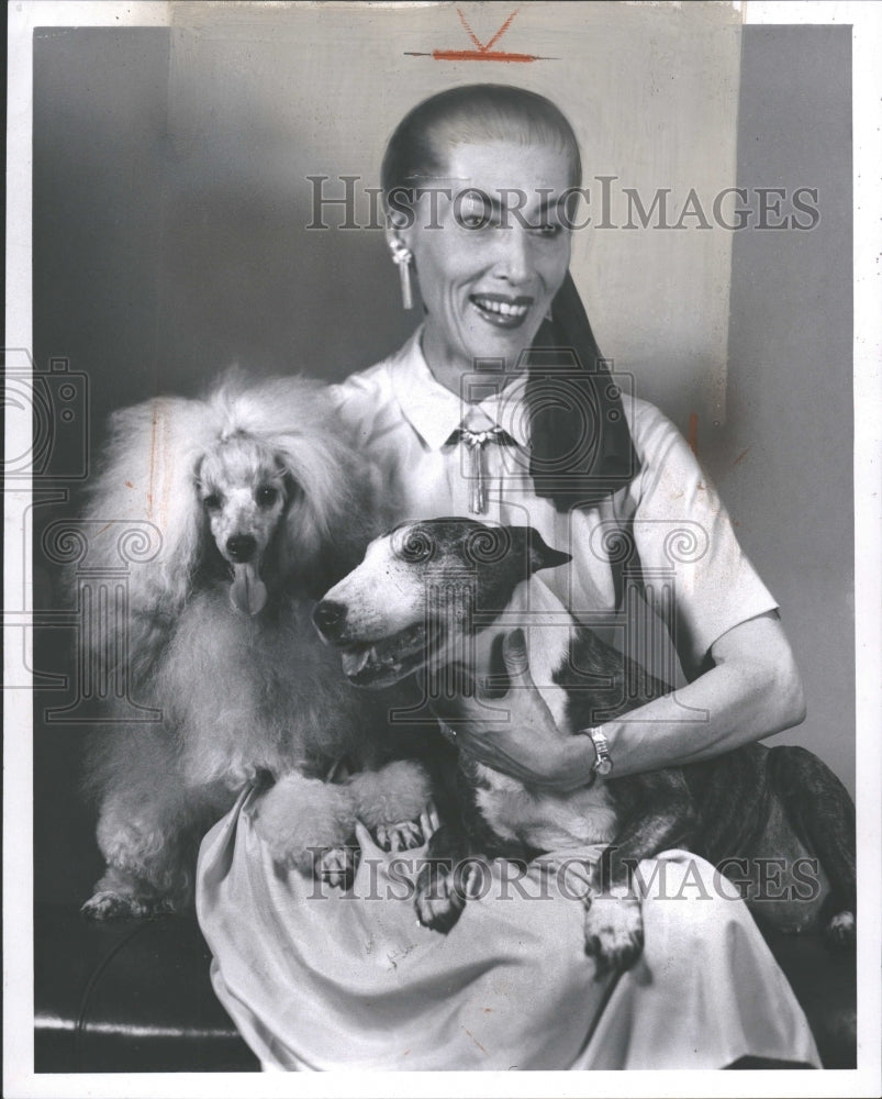 1962 Press Photo Mrs. June Matthews, Dog Trainer. - RRV35583 - Historic Images