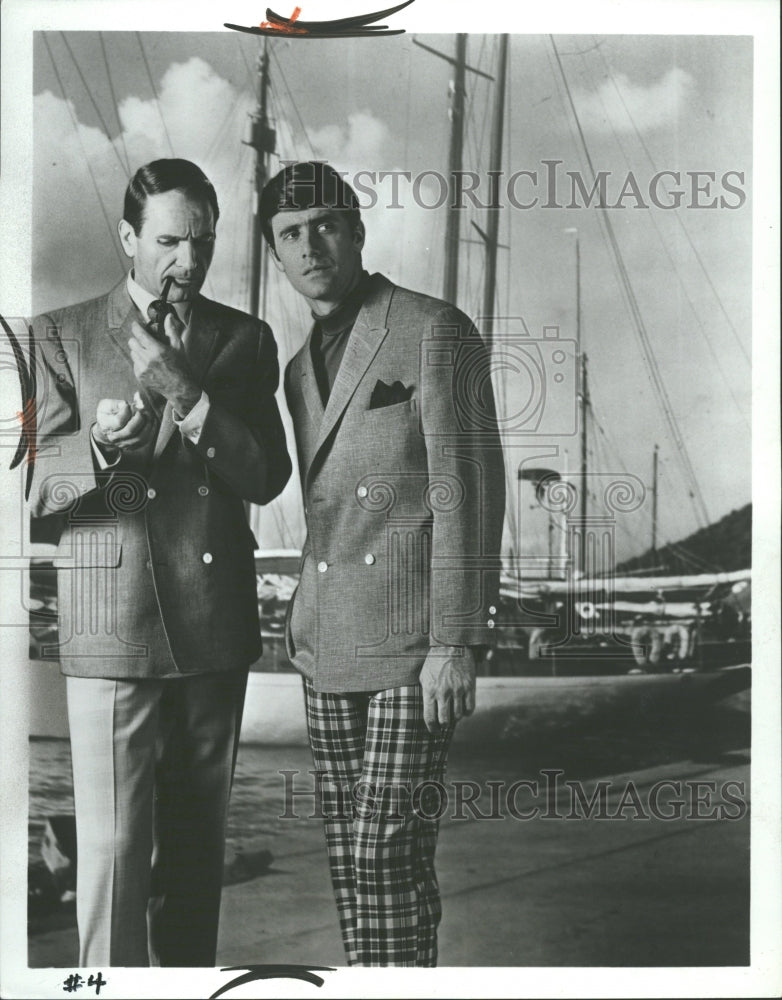 1966 Press Photo Two Men wears Clothing Black White - RRV35809 - Historic Images