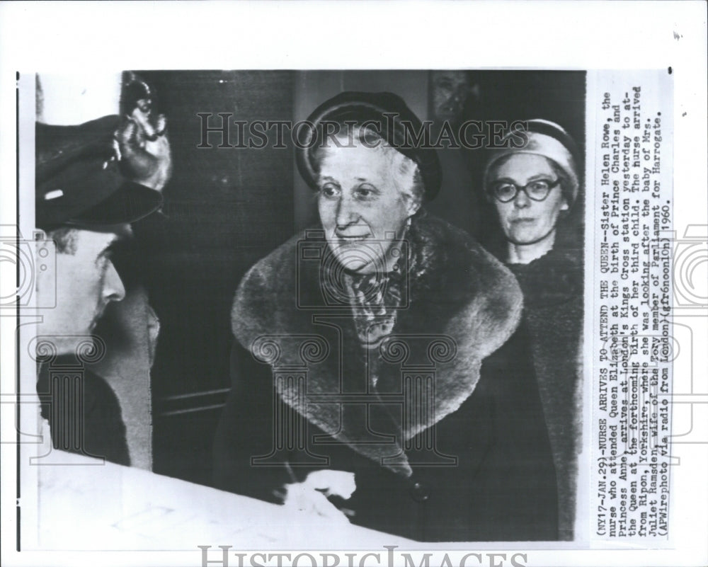 1960 Press Photo Nurse Helen Rowe Queen Elizabeth Birth - RRV36421 - Historic Images