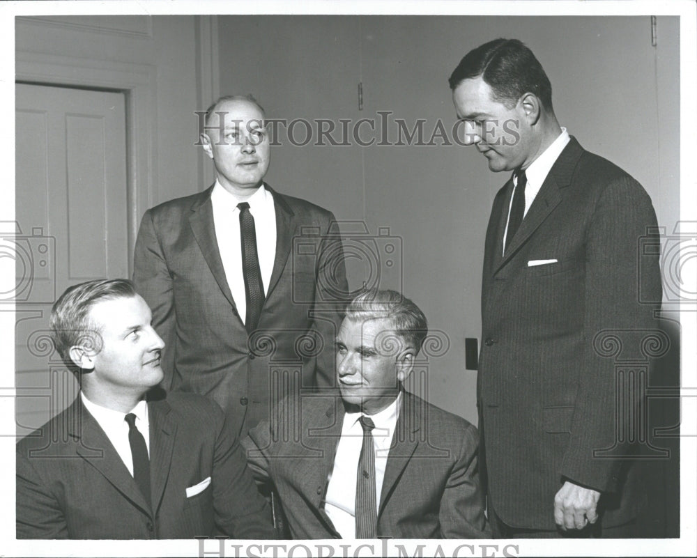 1963 Realtor Meeting Detroit Roe Behr - Historic Images