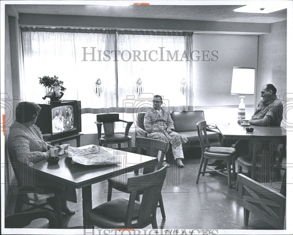 1965 St Marys Hospital Grand Rapids Patient - Historic Images