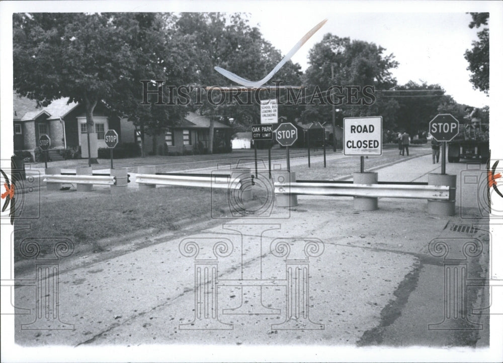 1969 Oak Park Boulevard Blocked Michigan - Historic Images