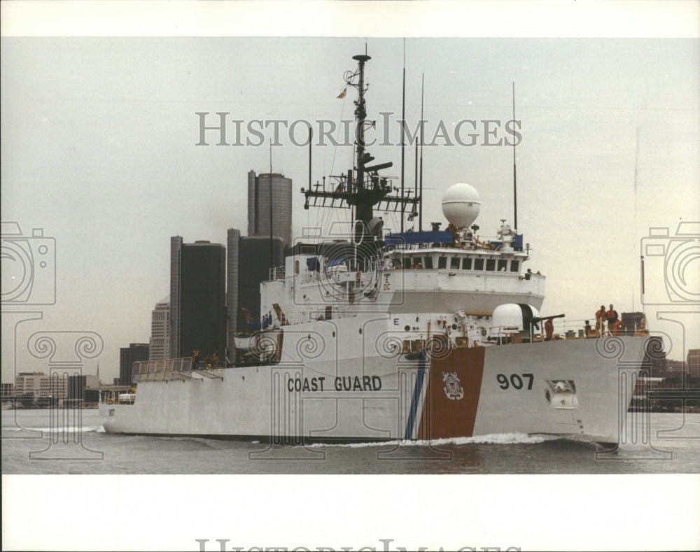 1990 Escanaba Owasco Cutter World Coast War - Historic Images