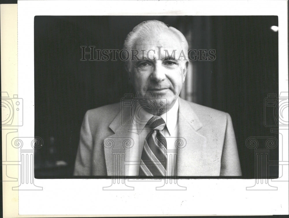 1982 News Director Bob Warfield - Historic Images