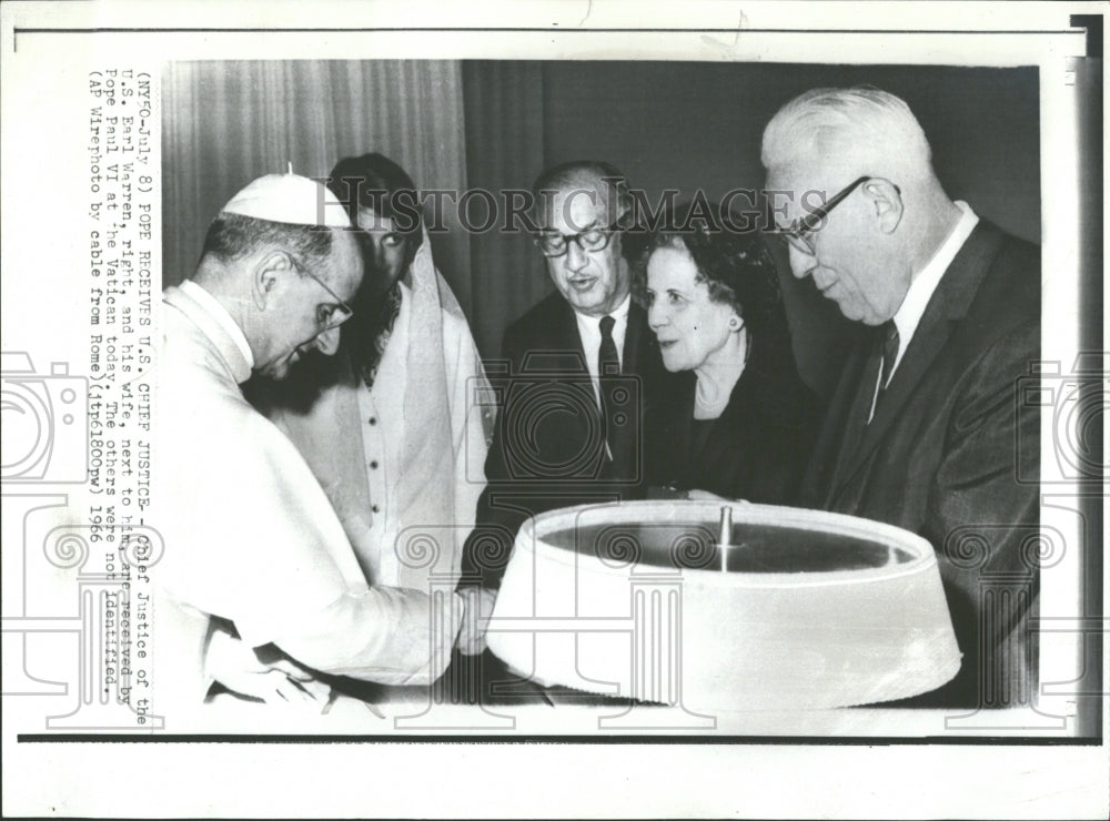 1966 Press Photo Chief Justice Earl Warren Pope Paul VI - Historic Images