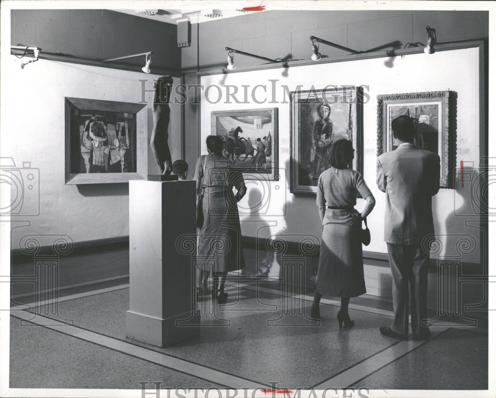 1951 Press Photo People at an art museum - RRV37003 - Historic Images