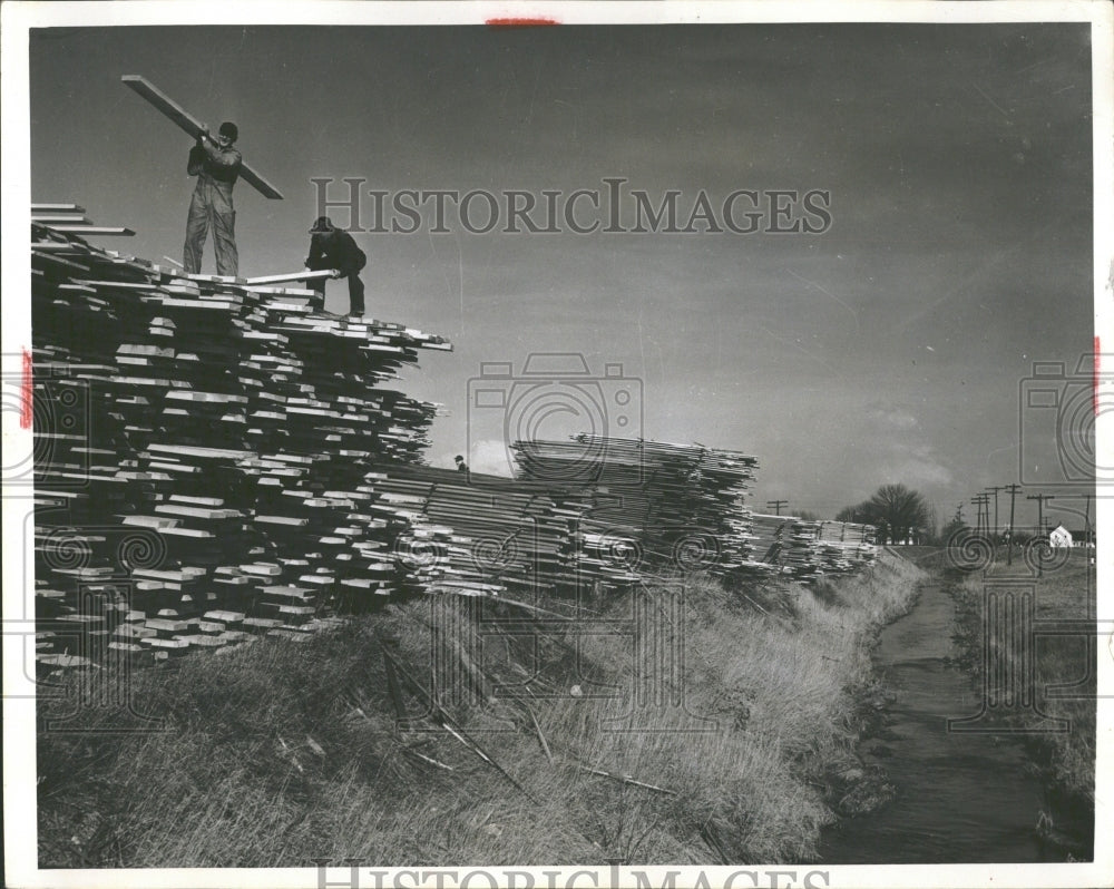 1953 Lumbering - Historic Images