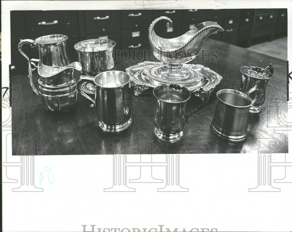 1977 Photo Detroit Art Institute Recovered Silver Exhib - RRV37079 - Historic Images