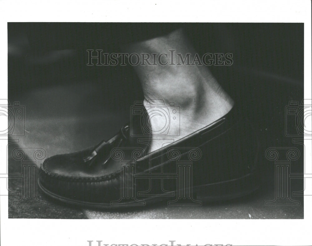 1988 Clothing Shoes Loafer - Historic Images