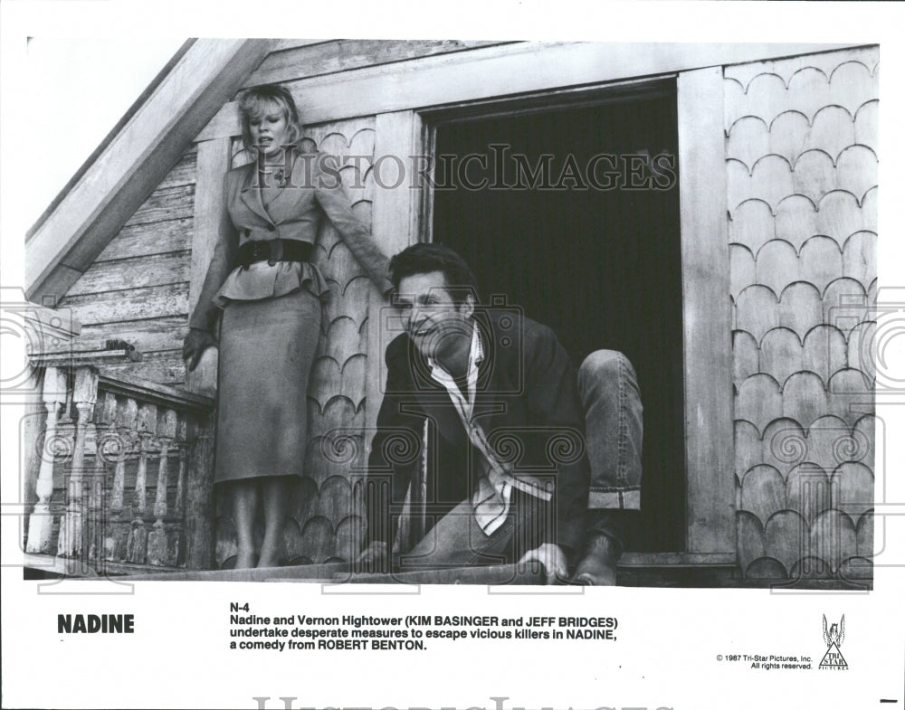 1987 Kim Basinger & Jeff Bridges "Nadine" - Historic Images